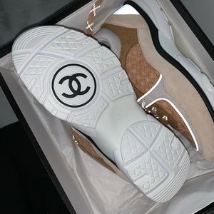 Women’s chanels sneakers